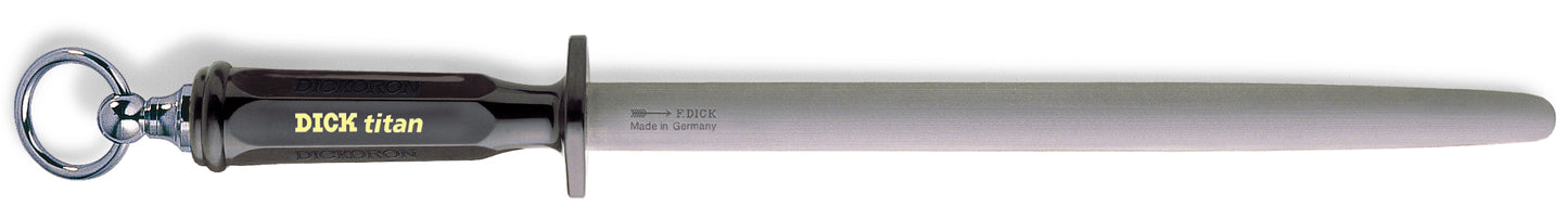 Wetzstahl mit schwarzem Griff.