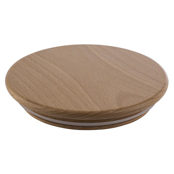 Holz-Drehteller für Gastronomiebedarf.