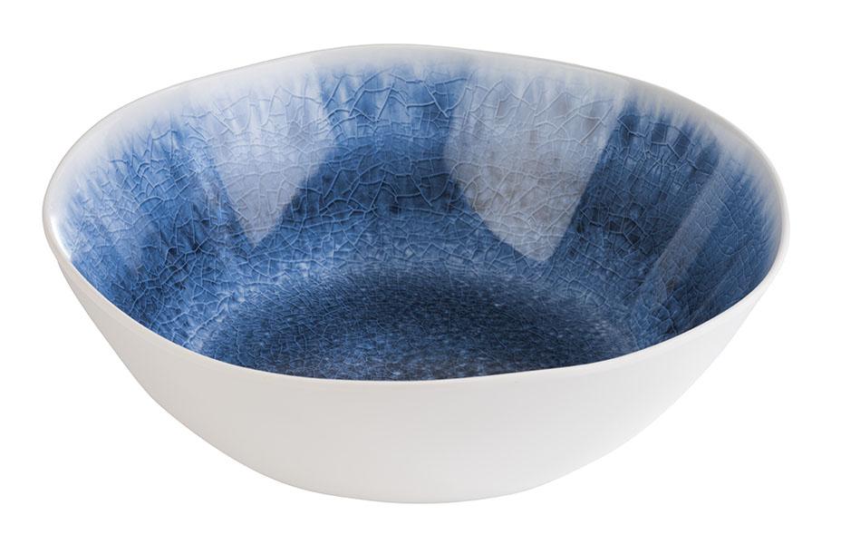 Blau-weiße Schale mit Muster.