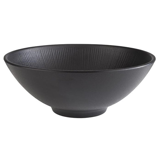 Schwarze Schüssel mit Rillenstruktur.