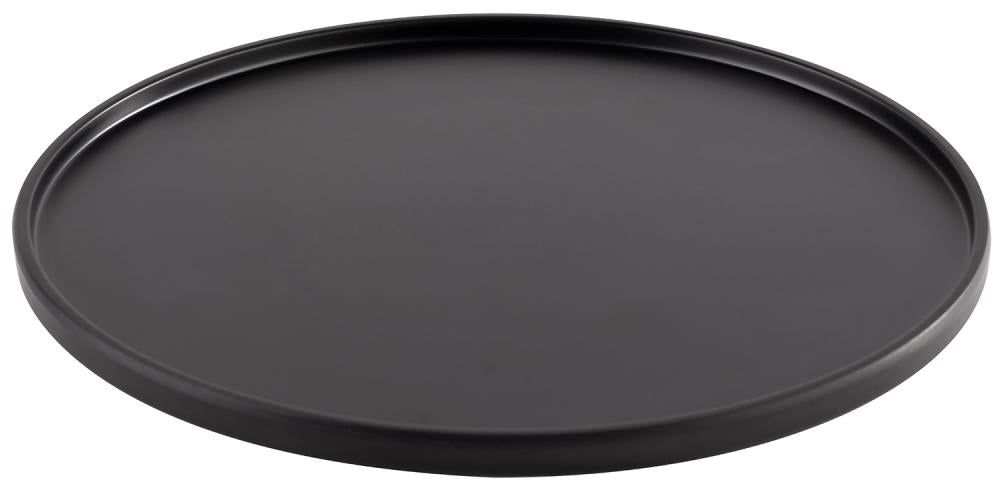 Schwarzes, rundes Serviertablett.