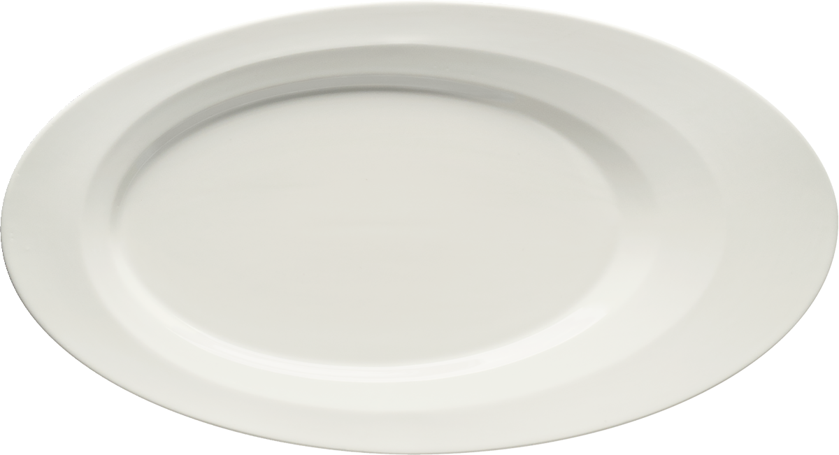 Weißer Porzellanteller auf weißem Hintergrund.
