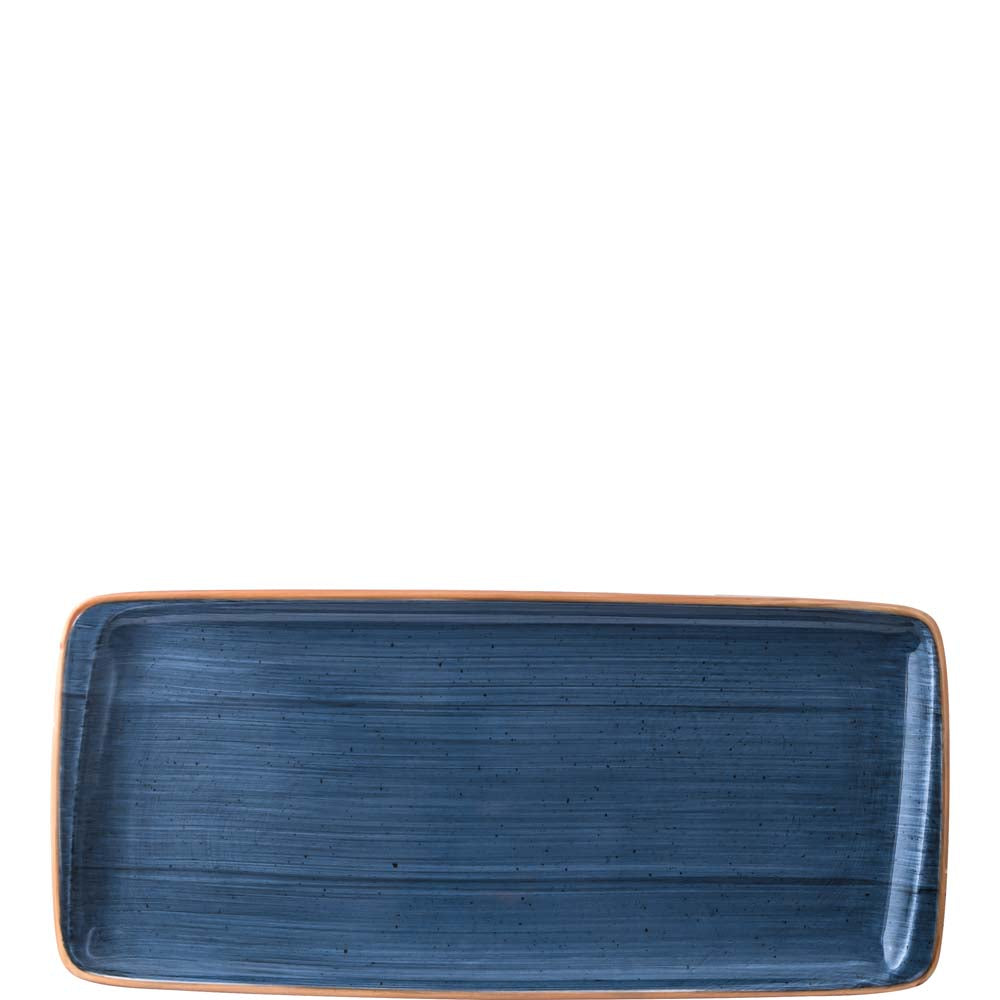 Rechteckiger blauer Teller, minimalistisch.