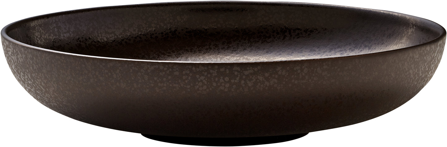 Schwarze Schüssel mit Textur.