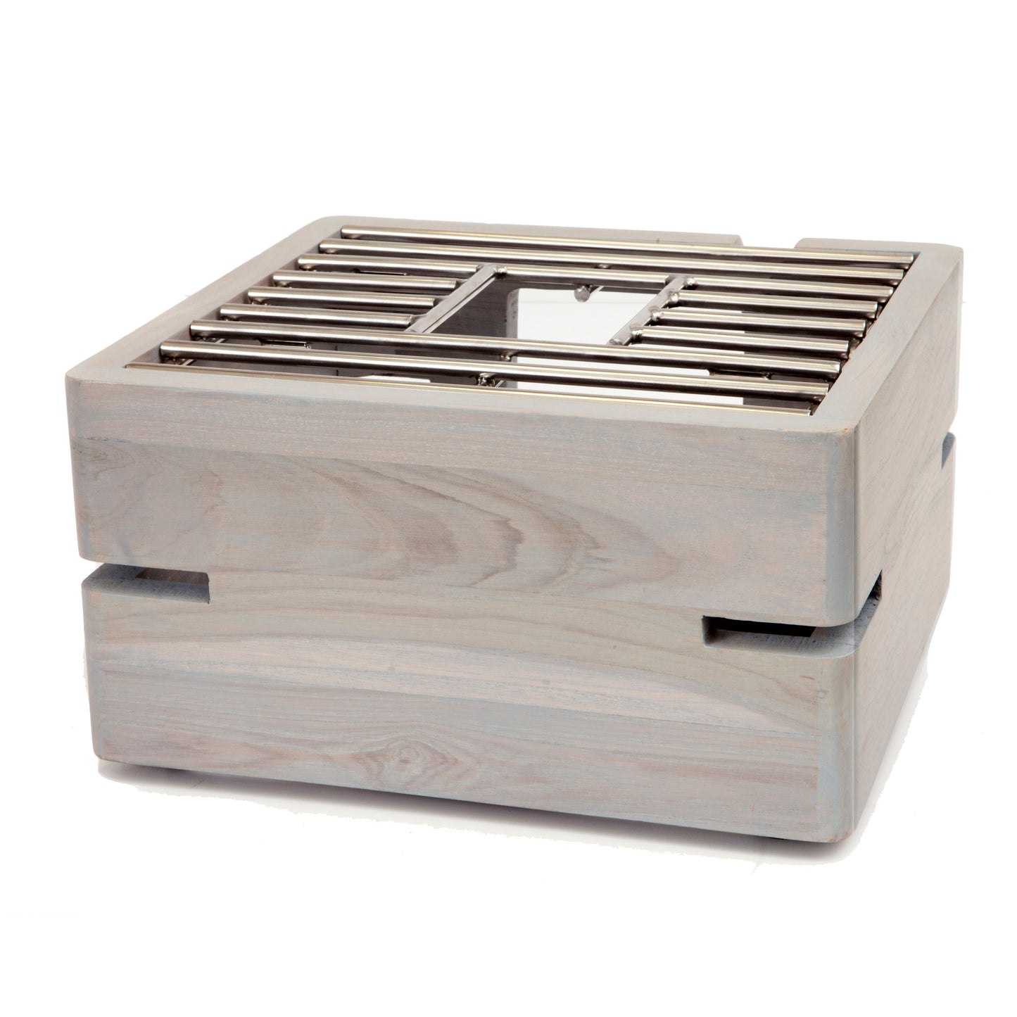 Holzkohlegrill mit Holzverkleidung.