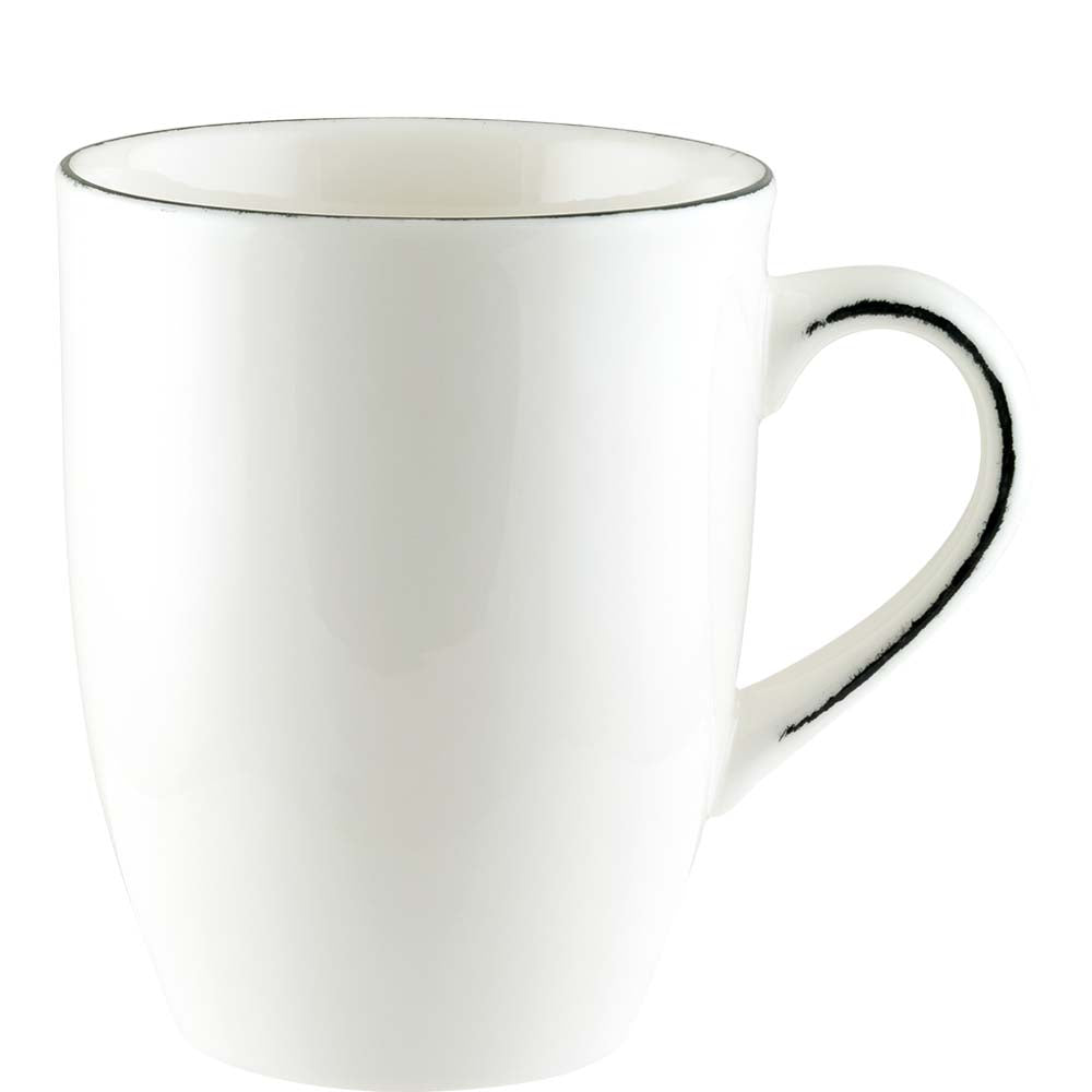 Weiße Tasse mit schwarzem Rand.
