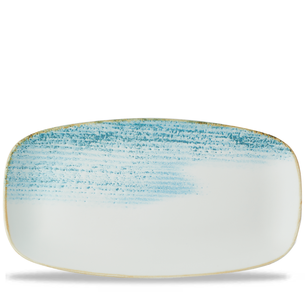 Rechteckiger Teller mit blauem Muster.