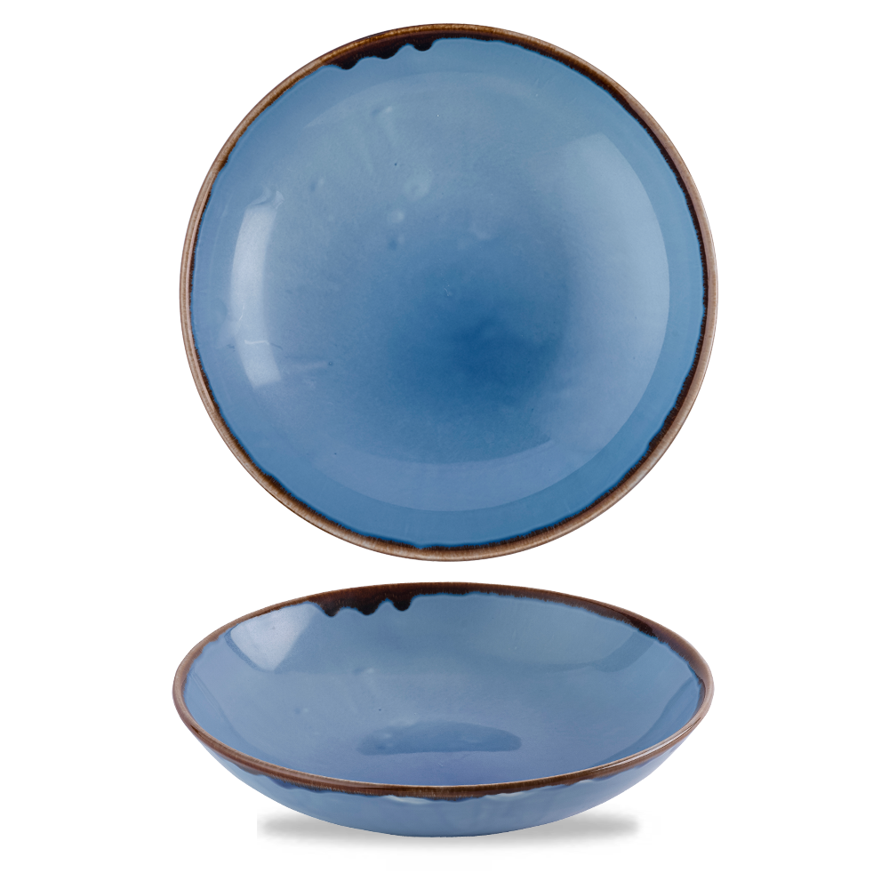 Zwei blaue Keramikteller, rustikales Design.