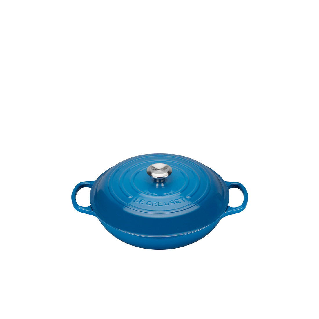 Blaue Auflaufform mit Deckel und Griffen.
