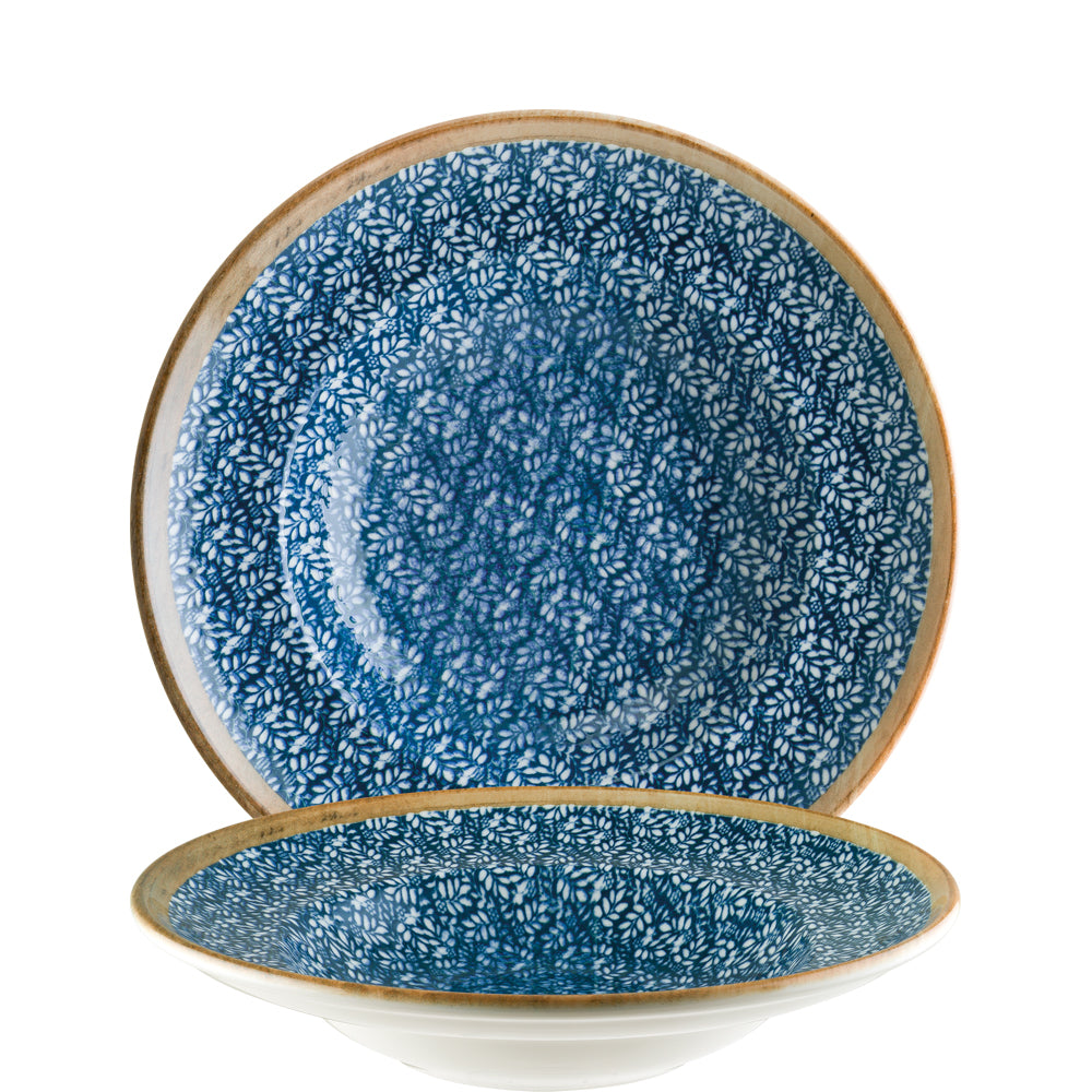 Blaue gemusterte Teller und Schalen