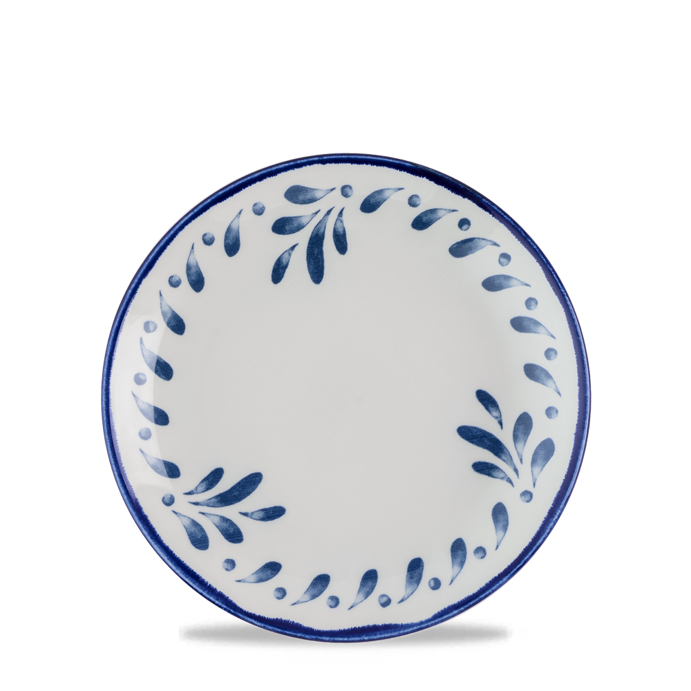 Weißer Teller mit blauem Muster.