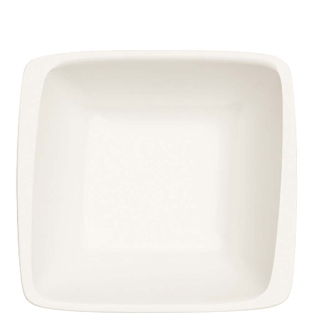 Quadratischer weißer Teller von oben.