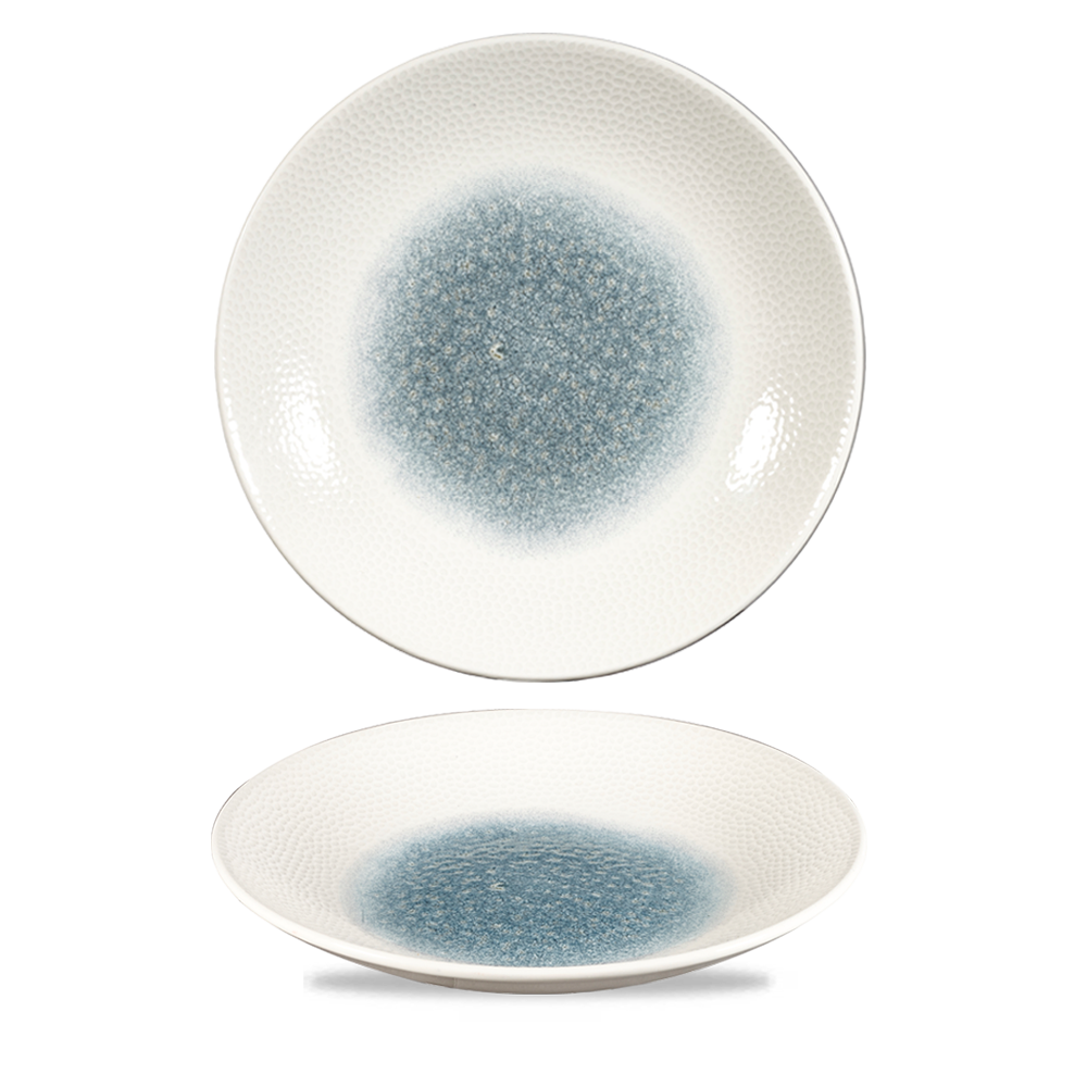 Zwei Teller mit blauem Muster.