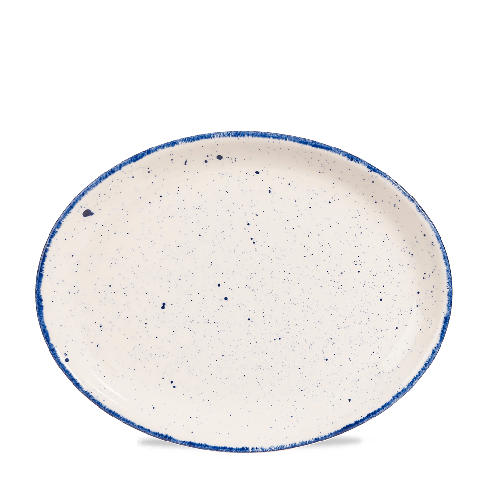 Ovaler Teller mit blauen Sprenkeln.
