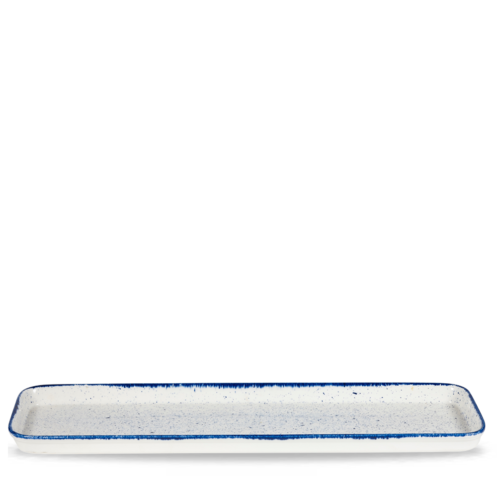 Rechteckige, weiße Servierplatte mit Rand.