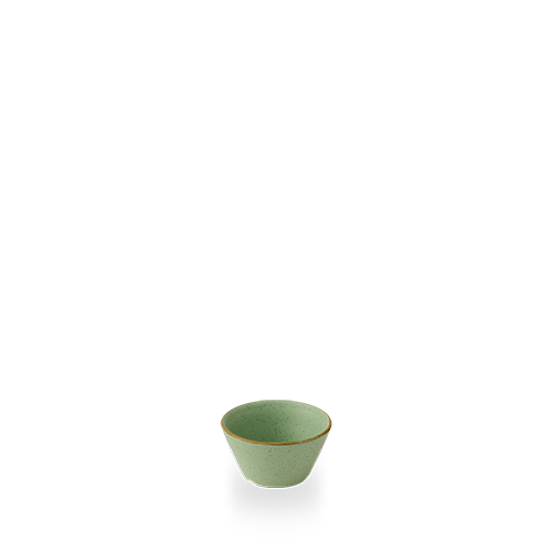 Grüner Teetasse auf weißem Hintergrund