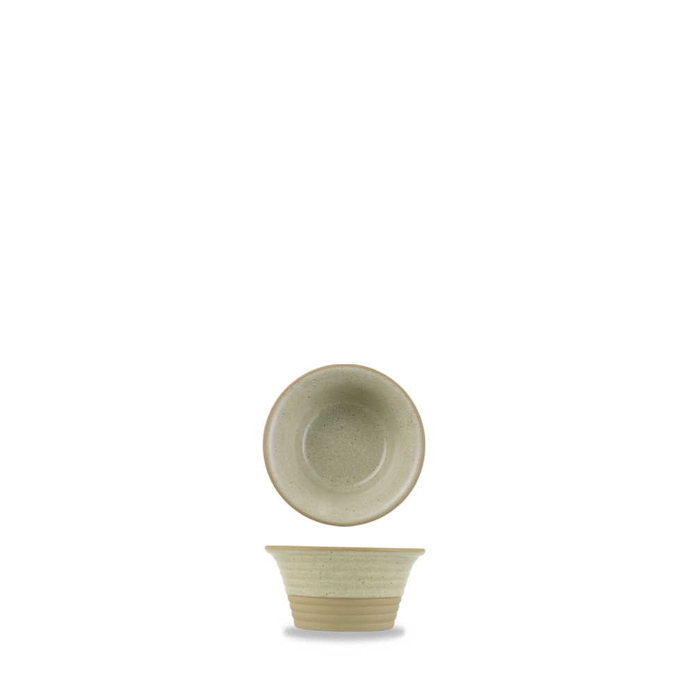 Zwei beige Schalen, oben, seitlich.