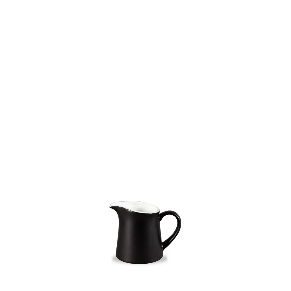 Schwarze Kanne auf weißem Hintergrund.