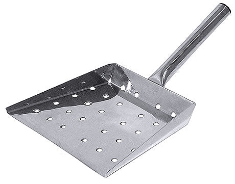 Metallschaufel mit Löchern.
