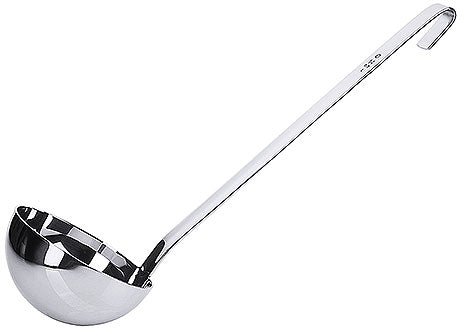 Silberne Suppenkelle mit Haken.