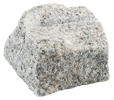 Granitstein mit Vertiefung.