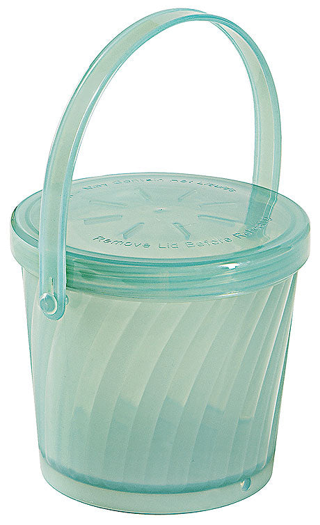 Transparenter Eiseimer mit Henkel.