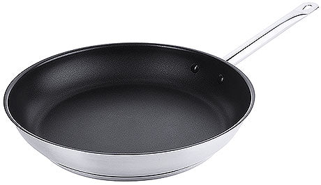 Bratpfanne mit Metallgriff.