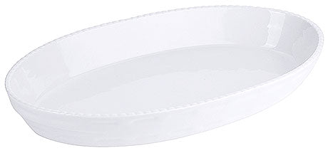 Weißer ovaler Porzellanteller.