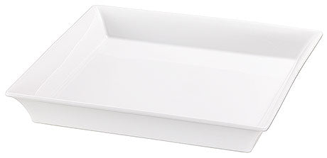 Weiße, quadratische Servierschale.