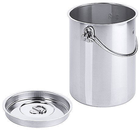 Edelstahlbehälter mit Deckel geöffnet.
