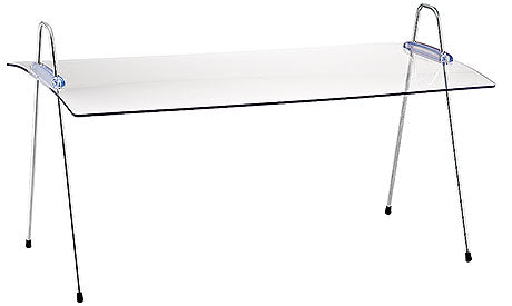 Buffetaufsatz mit Metallgestell.