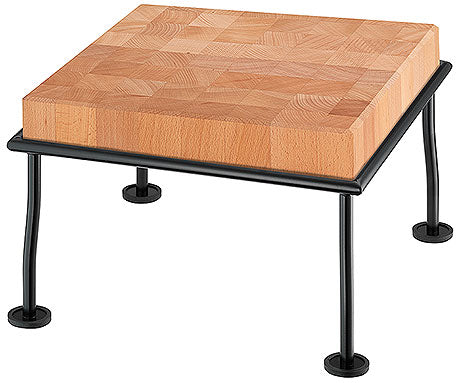 Holzschneidebrett auf Metallgestell.