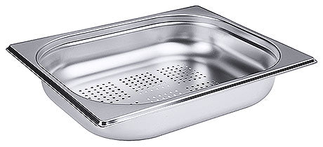 Edelstahl-Gastronormbehälter mit Löchern.