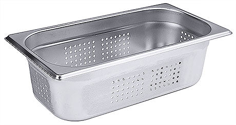 Edelstahl-Gastronormbehälter mit Löchern.