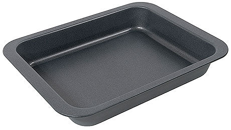 Rechteckige Backform aus Metall.