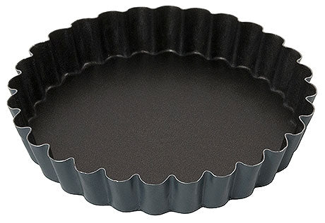 Schwarze, gewellte Backform für Torten.