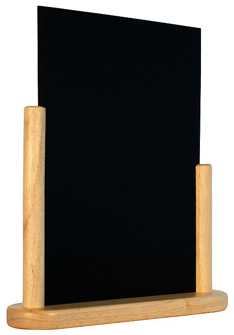 Leere Tafel mit Holzrahmen.