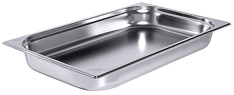 Edelstahl-Gastronormbehälter für Speisen.