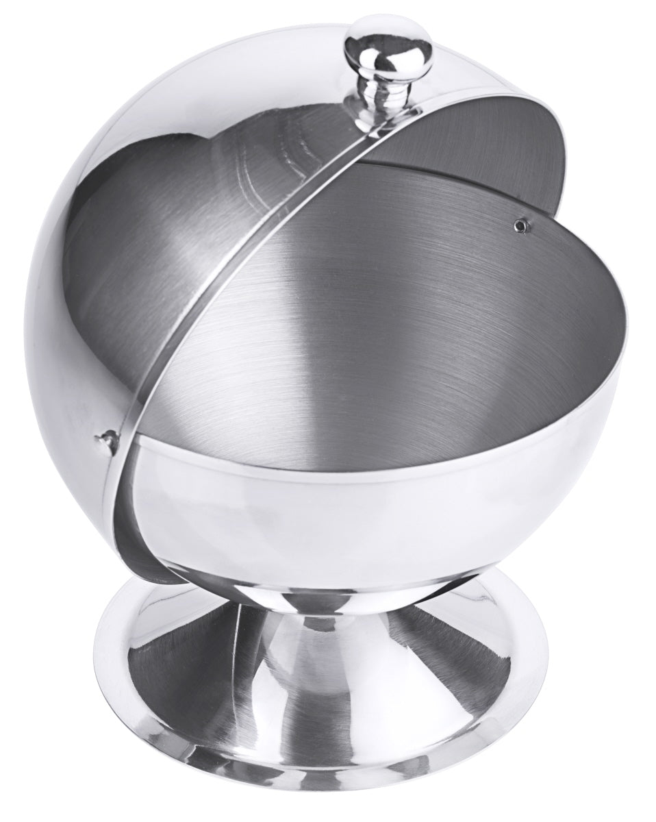 Silberne Schale mit Deckel.