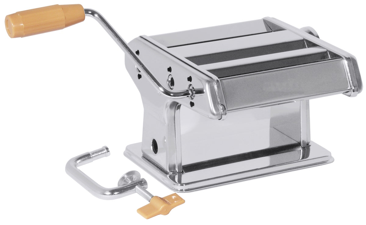 Nudelmaschine aus Edelstahl mit Kurbel.