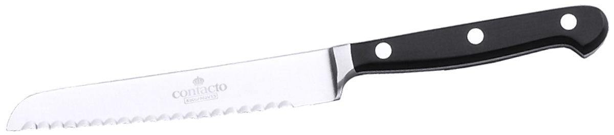 Gezacktes Küchenmesser mit schwarzem Griff.