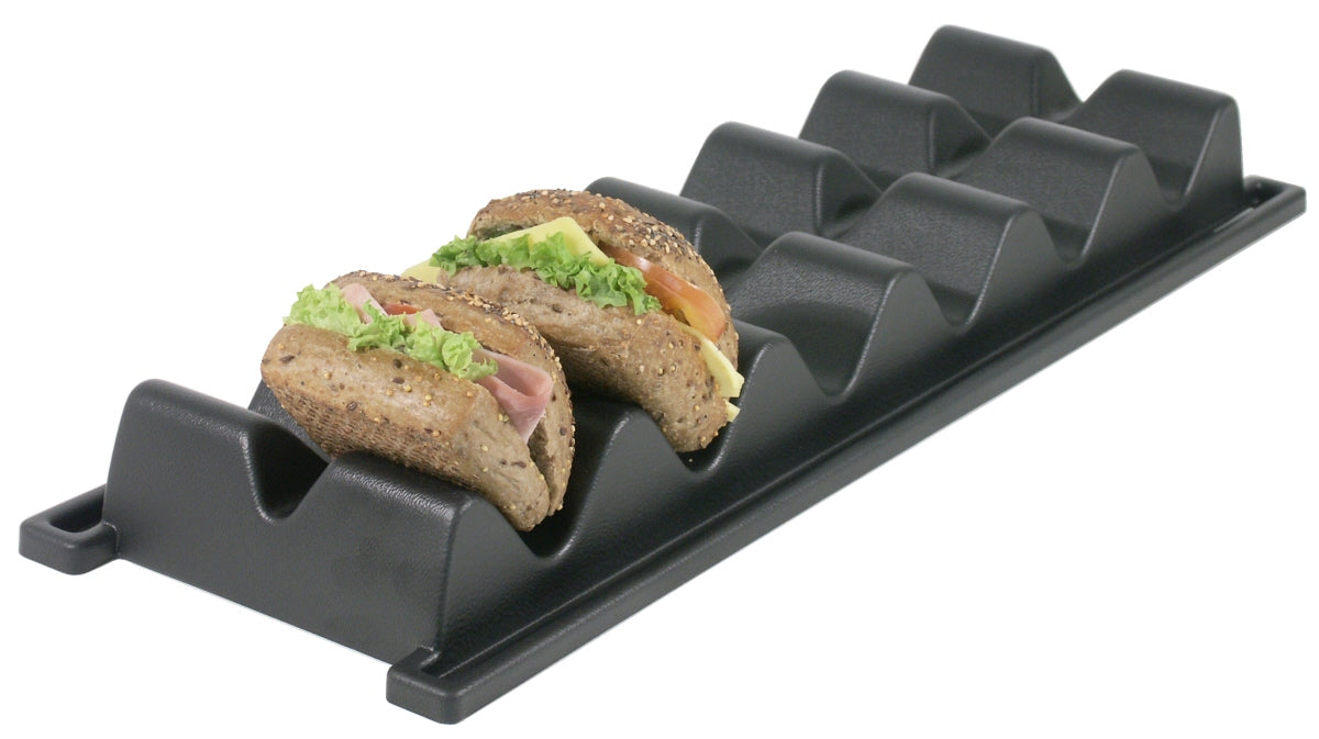 Sandwiches in schwarzem Halter.