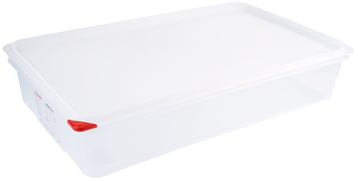 Transparente Kunststoffbox mit Deckel.