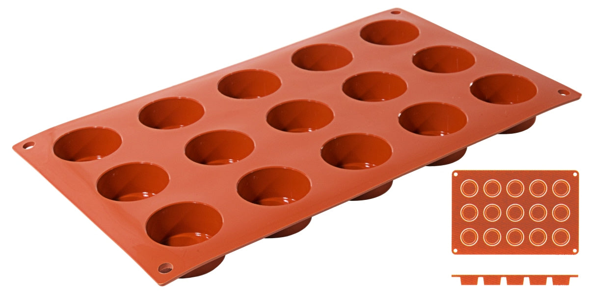 Rote Silikon-Backform mit Mulden.