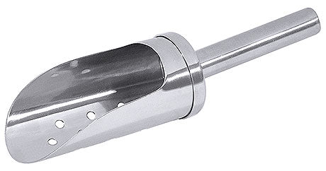 Metallschaufel mit Löchern.
