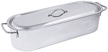 Edelstahl-Bräter mit Deckel.