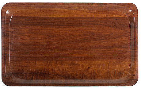 Holztablett mit abgerundeten Ecken.