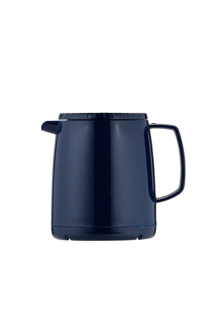 Dunkelblaue Thermoskanne mit Henkel.