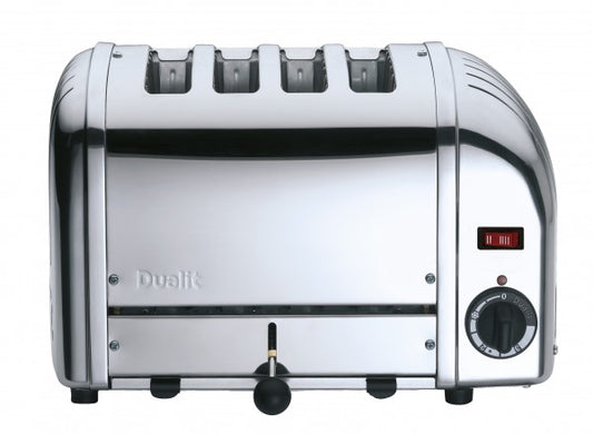 Silberner Toaster mit vier Schlitzen.