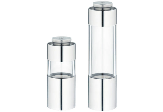 Zwei Edelstahl-Gewürzmühlen, transparent.